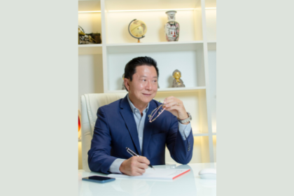 Preenchimento x bioestimuladores revela caminhos distintos para rejuvenescimento, como destaca Milton Seigi Hayashi.