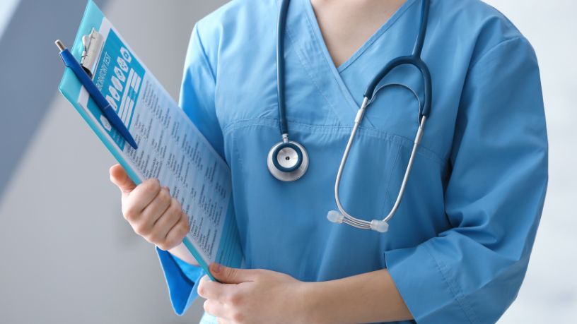 Descubra com Alexandre Costa Pedrosa por que os exames de rotina são fundamentais para prevenir doenças e cuidar da saúde a longo prazo.